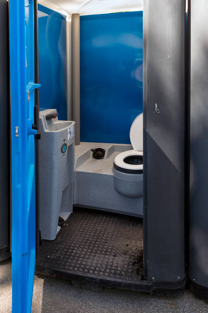 Best Porta potty rental near me  in Circleville, OH